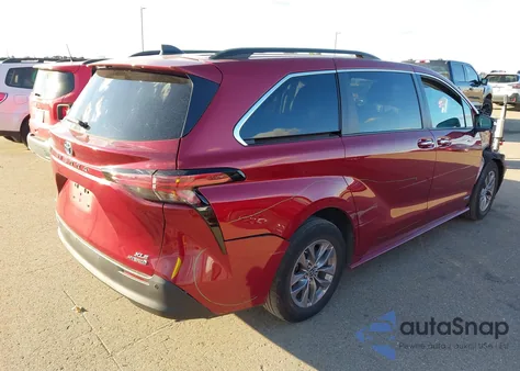 2021 Toyota Sienna Xle from USA, damaged, VIN 5TDJSKFC2MS026694